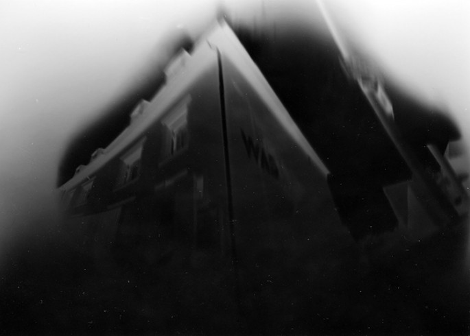 caw_01