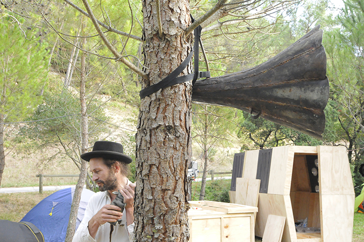 makingof_nomadicV8