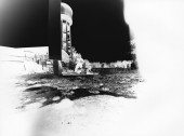 F001